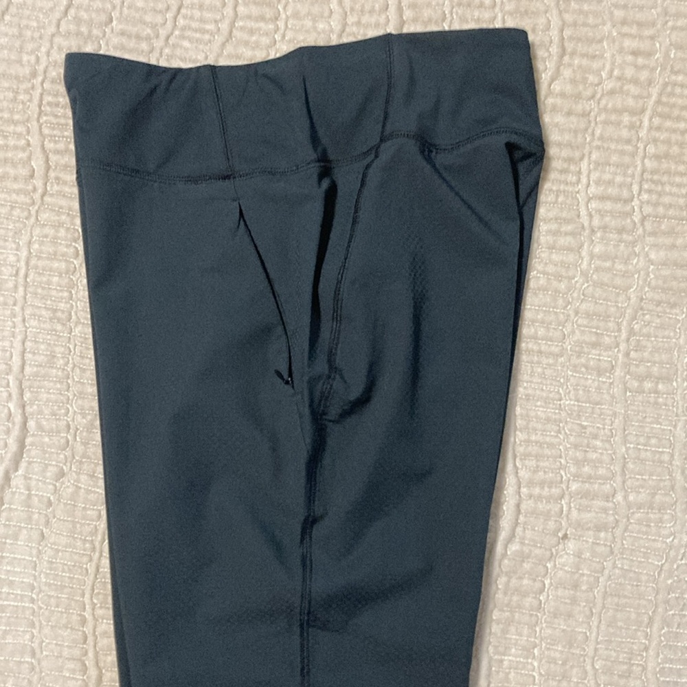 NWOT ASCEND JOGGERS, size small - Picture 7 of 8